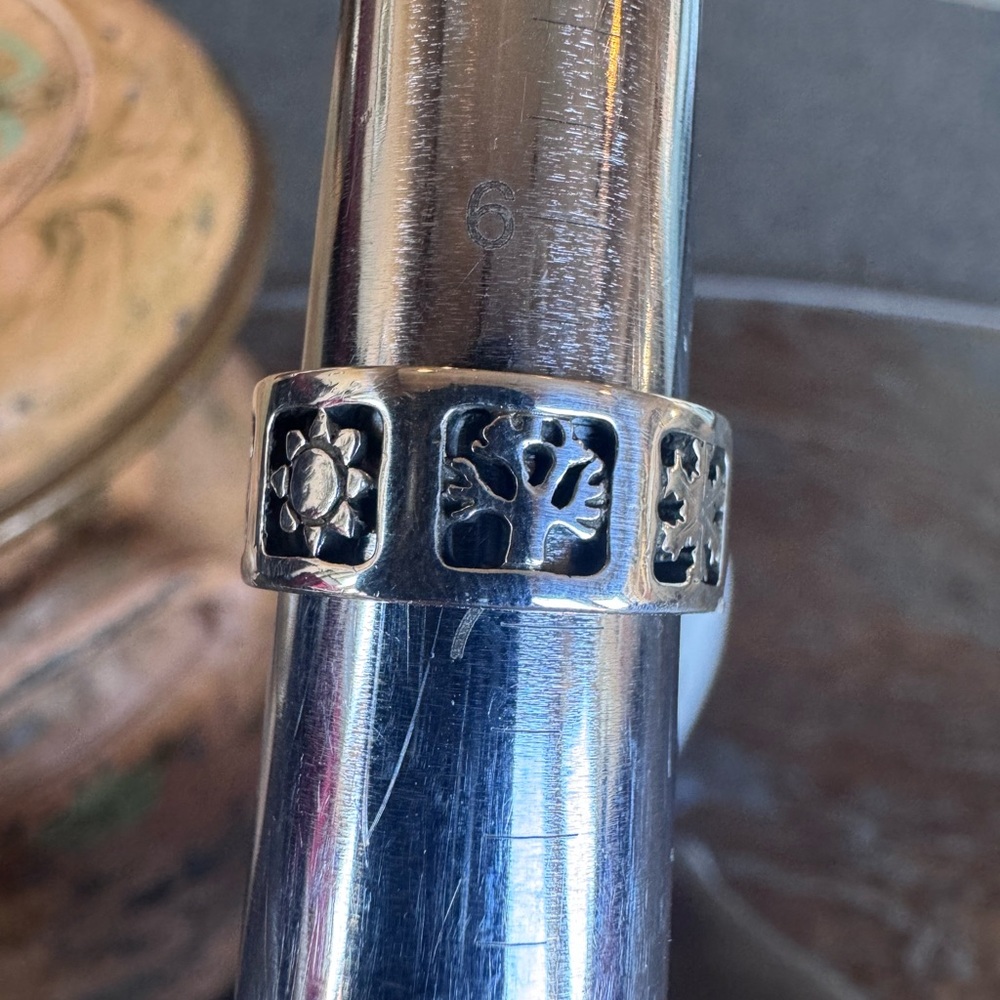 James Avery Sterling Silver Floral Cutout Band Ring - Silver - Picture 4 of 4